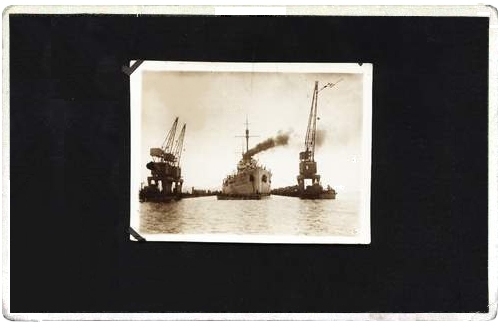 "Yavuz" havuza girerken (1930)